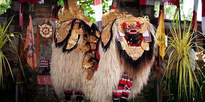 ballo-bali-indonesia-di-barond-20107280